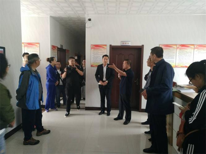 开元游戏大厅app电商参与市产业扶贫现场会议
